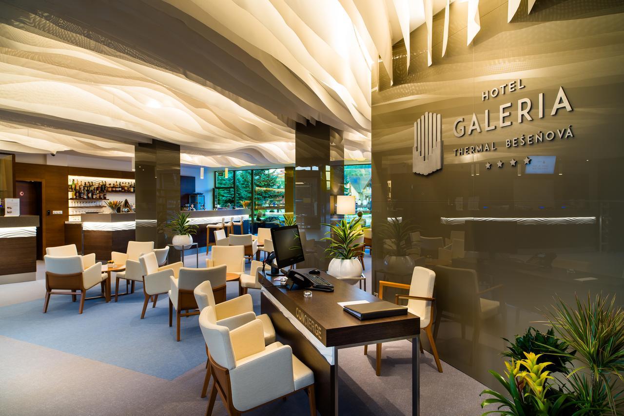 Hotel Galeria Thermal Bešeňová エクステリア 写真